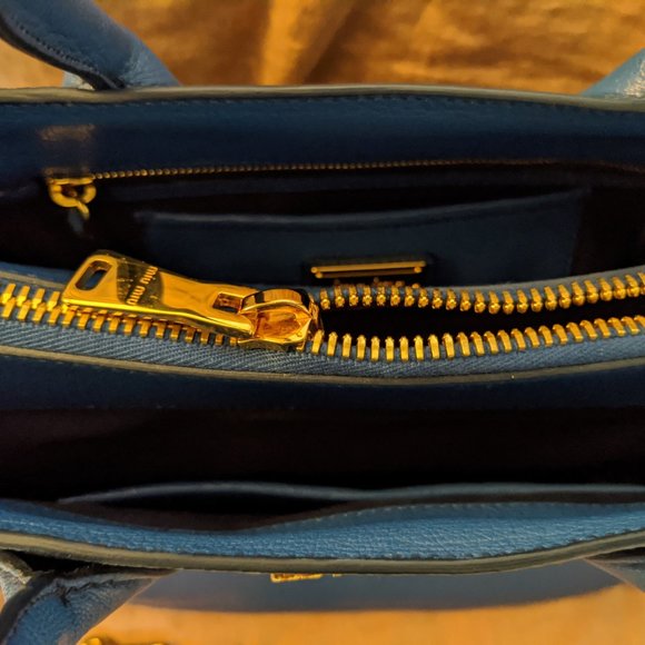 Miu Miu Blue Leather Zip Tote - SOLD - Picture 2 of 5